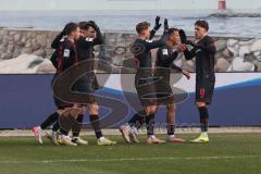 3. Liga - Saison 2025/26 - Hansa Rostock - FC Ingolstadt 04  - Max Besuschkow (Nr.17 - FCI) mit dem 0:2 Führungstrteffer - jubel - XXXXX - Foto: Meyer Jürgen