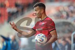 3. Liga; FC Ingolstadt 04 - 1. FC Saarbrücken; Einwurf Marcel Costly (22, FCI)