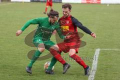 Bezirksliga OBB - Saison 2021/22 -  SV Kasing - Jetzendorf - Stefan Nefzger grün Jetzendorf - Martin Oblinger rot Kasing - Foto: Meyer Jürgen