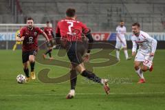 3. Liga - FC Ingolstadt 04 - Türkgücü München - Marc Stendera (10, FCI) Dennis Eckert Ayensa (7, FCI) Gorzel Nico (37 Türkgücü)