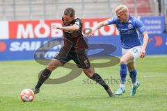 2.BL; FC Ingolstadt 04 - FC Hansa Rostock; Michael Heinloth (17, FCI) Schumacher Kevin (13 Hansa)