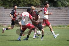 A-Junioren Bundesliga  - Saison 2026/27 - A-Junioren - FC Ingolstadt 04 - Jahn Regensburg - Hakim Issifu weiss Regensburg - Sandor Bräuniger rot FCI - Foto: Meyer Jürgen