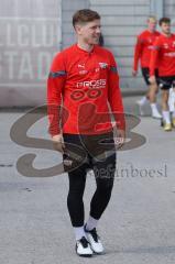 3.Liga - Saison 2022/2023 - FC Ingolstadt 04 -  - Cheftrainer Michael Köllner (FCI) beim ersten Training - Denis Linsenmayer (Nr.23 - FCI) - Foto: Meyer Jürgen