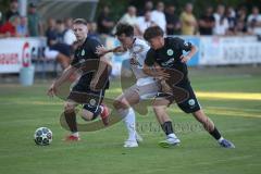 Landesliga - Saison 2026/27 - SV Manching - VFR Neuburg -Röber Jannik  (Nr.17 - SV Manching) - Krzyzanowski Nikolai weiss Neuburg - Foto: Meyer Jürgen