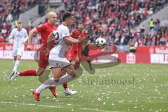 3. Liga; Rot-Weiss Essen - FC Ingolstadt 04; Marcel Costly (22, FCI) Zweikampf Kampf um den Ball Kraulich Tobias (33 RWE)