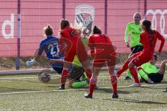 2. Frauen-Bundesliga - Testspiel - Saison 2021/2022 - FC Ingolstadt 04 - SV 67 Weinberg - Der 2:0 Führungstreffer durch Reischmann Stefanie (#21 FCI)  - Klug Sandra Torwart Weinberg - Maier Ramona (#18 FCI) - Vidovic Paula (#4 FCI) - jubel - Foto: Meyer J