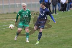 Kreisklasse - Saison 2024/25- SV Lippertshofen - TSV Etting - Florian Hiss grün Lippertshofen - Christian Redl blau Etting - Foto: Meyer Jürgen