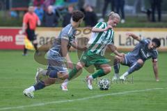 Landesliga - Saison 2025/26 - SV Manching - TSV Jetzendorf - Nico Daffner (Nr.14 - SV Manching) - Leon Nuhanovic grau Jetzendorf - Foto: Meyer Jürgen
