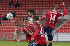 3. Liga - SpVgg Unterhaching - FC Ingolstadt 04 - Ecke, Francisco Da Silva Caiuby (13, FCI) Grauschopf Paul (25 SpVgg) Heinrich Moritz (27 SpVgg) 14#