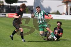 Landesliga - Saison 2025/26 - SV Manching - FC Sonthofen - Sebastian Graßl (Nr.10 - SV Manching) - Blaku Diar schwarz Sonthofen - Foto: Meyer Jürgen
