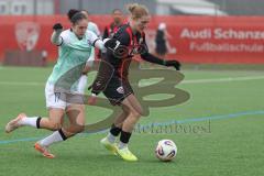2. Bundesliga Frauen - Saison 2025/26 - FC Ingolstadt 04 Frauen - FFC Turbine Potsdam - Mahmoud Amani weiss Potsdam - Nina Penzkofer (Nr.29 - FC Ingolstadt Frauen I) - Foto: Meyer Jürgen