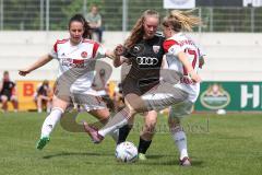 2. Fußball-Liga - Frauen - Saison 2022/2023 - FC Ingolstadt 04 - 1. FC Nürnberg - Leni Fohrer (Nr.15 - FCI Frauen) - Mühlemann Elena weiss #14 Nürnberg - Brunmair Livia weiss #17 Nürnberg - Foto: Meyer Jürgen