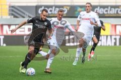 3. Liga; SC Verl - FC Ingolstadt 04; Zweikampf Kampf um den Ball David Kopacz (29, FCI) Stöcker Michel (24 Verl)