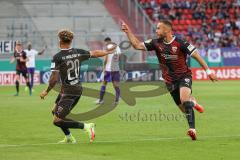 DFB Pokal; FC Ingolstadt 04 - Erzgebirge Aue; Fatih Kaya (9, FCI) Schuß 2:1 Tor Jubel, Hawkins Jaren (20 FCI)