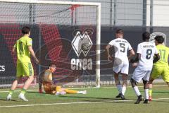 U17 DFB-Nachwuchsliga - Saison 2024/25 - FC Ingolstadt 04 - TSG Hoffenheim - San Carlos Lores Hernandes Torwart FCI wehrt den Ball ab - XXXXX - Foto: Meyer Jürgen