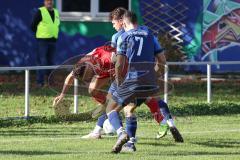 Kreisliga - Saison 2022/2023 - Türk.SV Ingolstadt - SV Menning - Sirac Cilhoroz rot Türk SV - Korbinian Rankl #5 blau Menning - Maximilian Lex #7 Menning - Foto: Meyer Jürgen