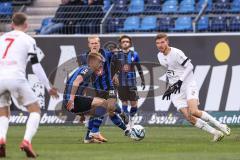 3. Liga; SV Waldhof Mannheim - FC Ingolstadt 04 - Benjamin Kanuric (8, FCI) zu Jannik Mause (7, FCI)