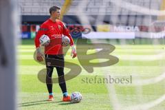 3. Liga; SC Verl - FC Ingolstadt 04; Torwart Markus Ponath (40, FCI) vor dem Spiel
