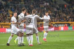 3. Liga; Dynamo Dresden - FC Ingolstadt 04; Tor Jubel Treffer Fallrückzieher Pascal Testroet (37, FCI) 1:2 Führung, Elias Decker (3, FCI) Mladen Cvjetinovic (19, FCI) Pascal Testroet (37, FCI) Benjamin Kanuric (8, FCI) Deniz Zeitler (38, FCI)