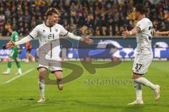 3. Liga; Dynamo Dresden - FC Ingolstadt 04; Tor Jubel Treffer Tim Heike (9, FCI) Pascal Testroet (37, FCI)