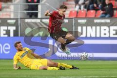 Relegation 1 - FC Ingolstadt 04 - VfL Osnabrück - Dennis Eckert Ayensa (7, FCI) im Alleingang überwindet Beermann Timo (33 VfL) und erzielt das 3:0 Tor Jubel, lupft über Torwart Kühn Philipp (22 VfL)