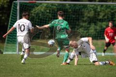 Kreisklasse - Saison 2026/27- TSV Lenting - FC Arnsberg-  - Marco Maier weiss Arnsberg  links - Cedric Thiel grün Lenting - Foto: Meyer Jürgen