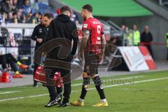 3. Liga; MSV Duisburg - FC Ingolstadt 04; Patrick Schmidt (9, FCI) verletzt sich am Knie und wird ausgewechselt