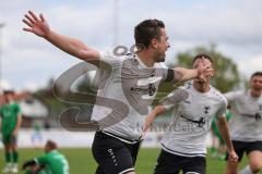 A-Klasse - Saison 2023/24 - TSV Gaimersheim II - FC Gerolfing II-  - Der 4:3 Führungstreffer durch Simon Gelbmann weiss Gaimersheim - jubel - Foto: Meyer Jürgen