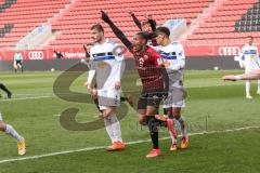 3. Liga - FC Ingolstadt 04 - Waldhof Mannheim - Im Gewirr trifft Caniggia Ginola Elva (14, FCI) zum 1:0 Tor Jubel,