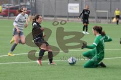 2024_2_10 - 2. Bundesliga Frauen - Saison 2023/24 - Freundschaftsspiel - FC Ingolstadt 04 Frauen - Schwaben Augsburg - Pija Reininger FCI - Sarah Reißner Torwart Augsburg - Foto: Meyer Jürgen