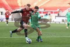 3. Liga; FC Ingolstadt 04 - 
SV Sandhausen; Zweikampf Kampf um den Ball Jannik Mause (7, FCI)