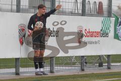 *** Bayernliga Nord - Saison 2025/26 - FC Ingolstadt 04 II - TSV Neudrossenfeld - Elias Decker (Nr.3 - FC Ingolstadt II) - XXXXX - Foto: Meyer Jürgen