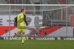 2.BL; FC Ingolstadt 04 - SV Darmstadt 98; Torwart Robert Jendrusch (1, FCI) wird eingewechselt