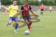 Bayernliga Nord - Saison 2024/25 - Freundschaftsspiel - FC Ingolstadt 04 II - FC Pipinsried - Micah Ham (Nr.25 - FCI U21) - Lobenhofer Benedikt gelb Pipinsried  - Foto: Meyer Jürgen