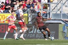 3. Liga; SSV Jahn Regensburg - FC Ingolstadt 04; Bryang Kayo (48, FCI) Ballas Florian (4 Jahn) Faber Konrad (11 Jahn)