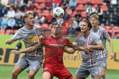 3. Liga; FC Ingolstadt 04 - SSV Jahn Regensburg; Simon Lorenz (32, FCI) Seidel Nick (33 SSV) Strauss Felix (4 SSV)