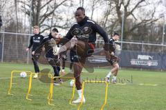 3. Liga; 1. Training nach Winterpause, 2023 FC Ingolstadt 04; Moussa Doumbouya (27, FCI)