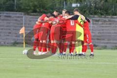 Bayernliga Süd - Saison 2022/2023 - FC Ingolstadt 04 - SV Erlbach - Die Mannschaft bildet einen Kreis vor dem Spiel - Foto: Meyer Jürgen