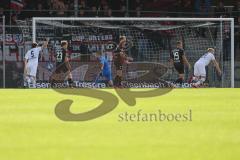 3.Liga - Saison 2023/2024 - SC Verl - FC Ingolstadt 04 -  - Der 1:0 Führungstreffer durch Lars Lokotsch (Nr.13 - Verl) - Torwart Marius  Funk (Nr.1 - FCI) - jubel - Foto: Meyer Jürgen