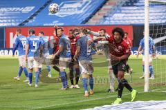 3. Liga - Hansa Rostock - FC Ingolstadt 04 - Francisco Da Silva Caiuby (13, FCI) wirft den Ball zur Ecke