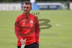 Testspiel; 3. Liga; TSV Berching - FC Ingolstadt 04; vor dem Spiel Cheftrainer Michael Köllner (FCI)