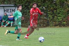 Kreisklasse - Saison 2025/26- TSV Lenting - Türkisch SV Ingolstadt - Daniel Drotleff rot Türk SV  - Paul Binder grün Lenting Foto: Meyer Jürgen