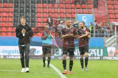 2.BL; FC Ingolstadt 04 - 1. FC Nürnberg - Spiel ist aus Unentschieden 0:0, FCI Spieler bedanken sich bei den Fans, Ehrenrunde, Fatih Kaya (9, FCI) Rico Preißinger (6, FCI) Jeroen Krupa (3, FCI)