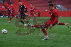 3. Liga - Saison 2025/26 - FC Ingolstadt 04 - Rot-Weiss Essen - Dennis Kaygin (Nr.10 - FC Ingolstadt 04) - XXXXX - Foto: Meyer Jürgen