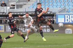 3. Liga - SV Wehen Wiesbaden - FC Ingolstadt 04 - Schuß zum Tor, Fatih Kaya (9, FCI) Korte Gianluca (7 SVW) Mrowca Sebastian (10 SVW)