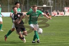 Kreisliga - Saison 2023/24 - Türkisch SV Ing - FC Gerolfing -  - Nikita Müller schwarz Türkisch - Matthias Hamm grün Gerolfing - Foto: Meyer Jürgen