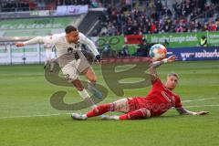 2.BL; Fortuna Düsseldorf - FC Ingolstadt 04; Tor Chance vergeben Patrick Schmidt (32, FCI) de Wijs Jordy (30 DUS) stört