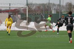 2023_12_10 - 2. Bundesliga - Saison 2023/24 - FC Ingolstadt 04 Frauen - VFL Wolfsburg - Nina Penzkofer (Nr.29 - FCI Frauen) mit dem 1:0 Führungstreffer jubel -  - Beck Kiara Torwart Wolfsburg - Foto: Meyer Jürgen