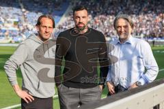 2.BL; Karlsruher SC - FC Ingolstadt 04; Sportmanager Malte Metzelder (FCI) Geschäftsführers Dietmar Beiersdorfer (FCI Sport Kommunikation) Cheftrainer Rüdiger Rehm (FCI)