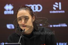 3. Liga; FC Ingolstadt 04 - SV Sandhausen; Interview Pressekonferenz Cheftrainerin Sabrina Wittmann (FCI)